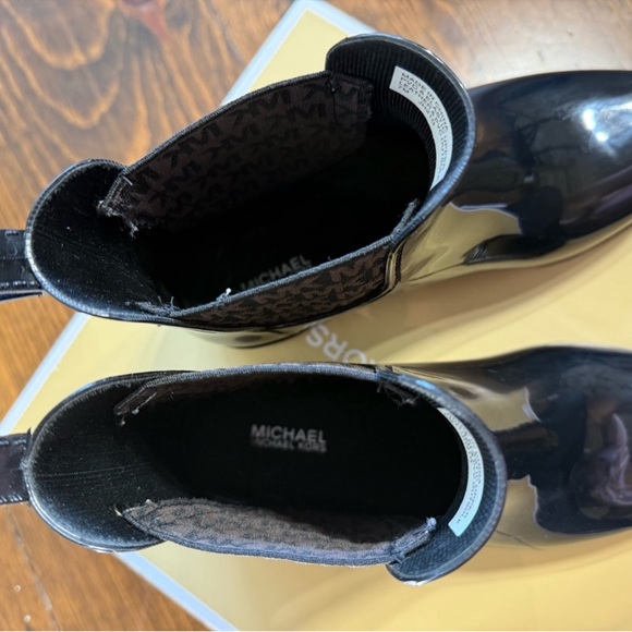 Michael Kors Black Charm Gore Rain Booties - Picture 4 of 9